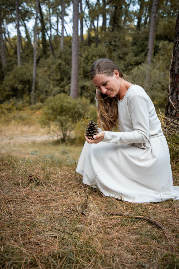 Claire - Beige – Image 10